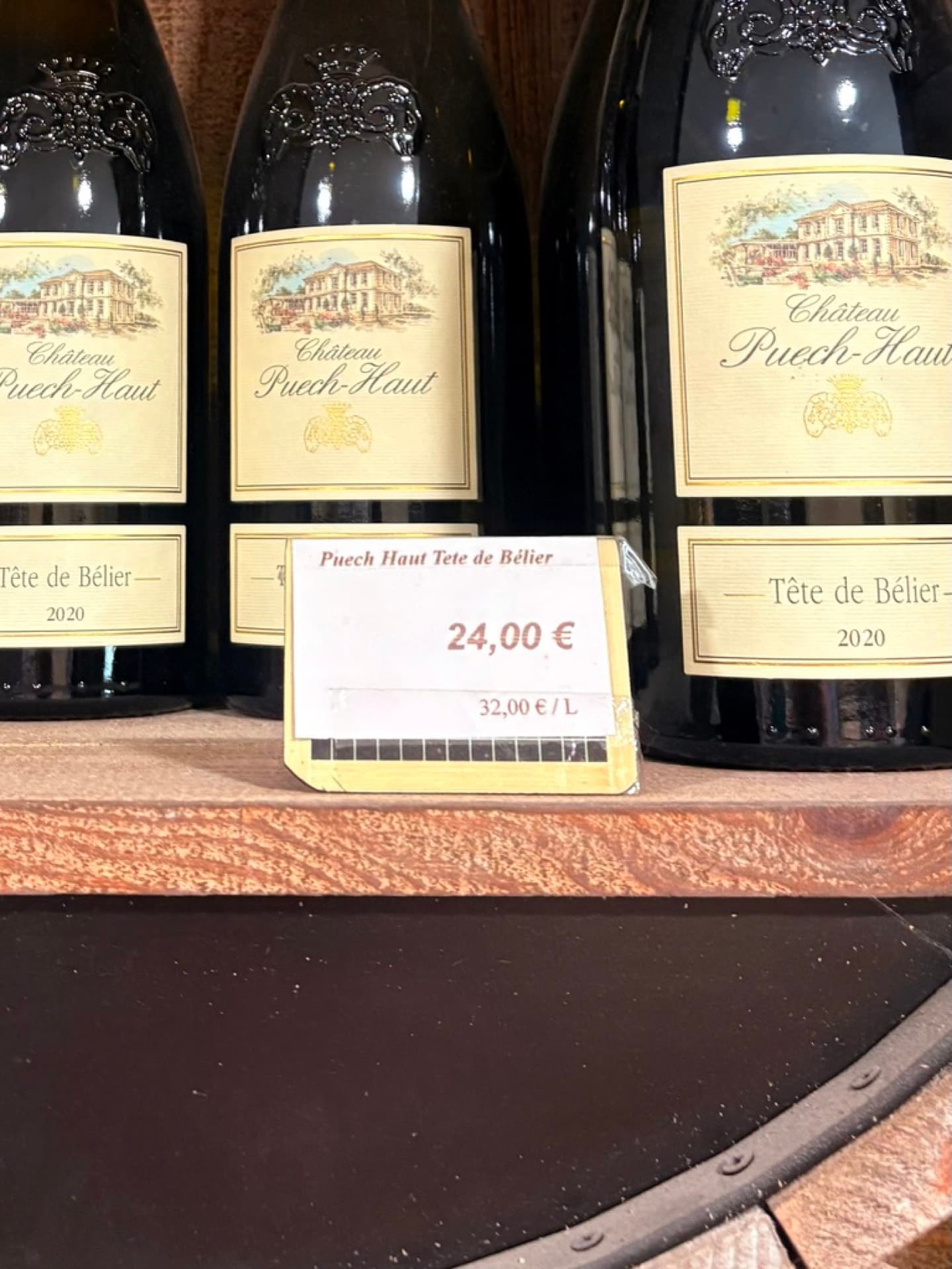 Étiquette Château Puech-Haut en rayon Épicerie de la Gare — étiquette enrichie cépages et accords